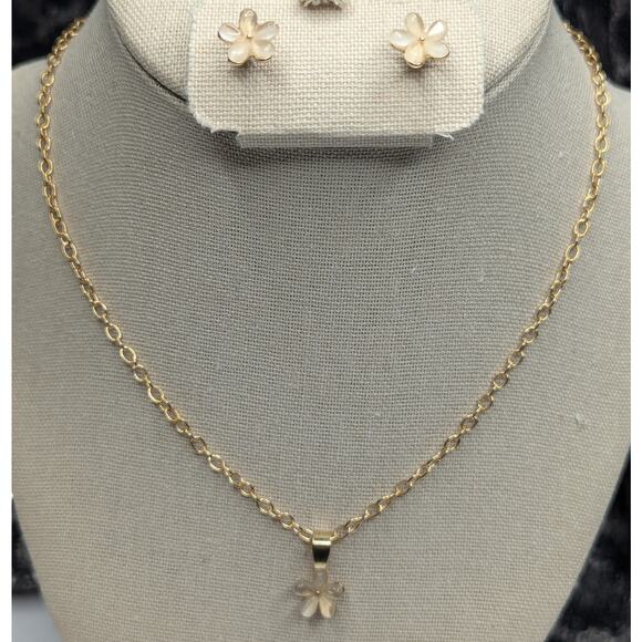 Flower Petal Necklace and Earrings Set - Picture 5 of 7